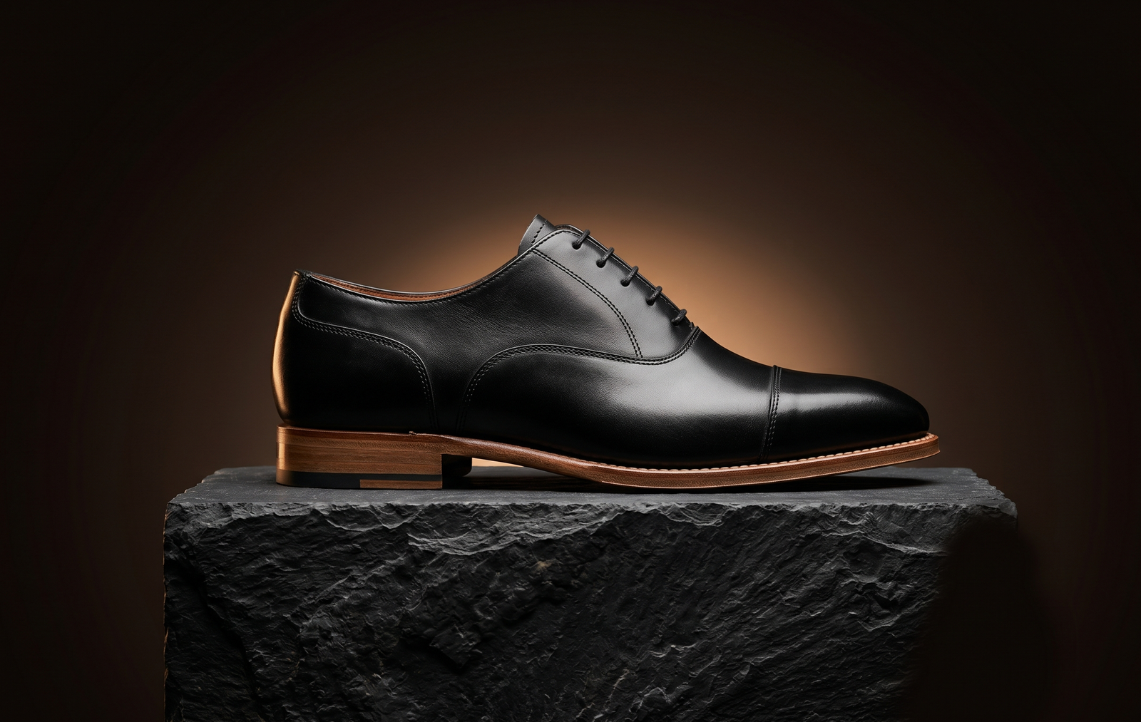 PUFA Black Oxford
